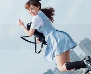 菠萝社 – 晓茜sunny的白衬衫专场：在无圣光下，套图都变得微妙了