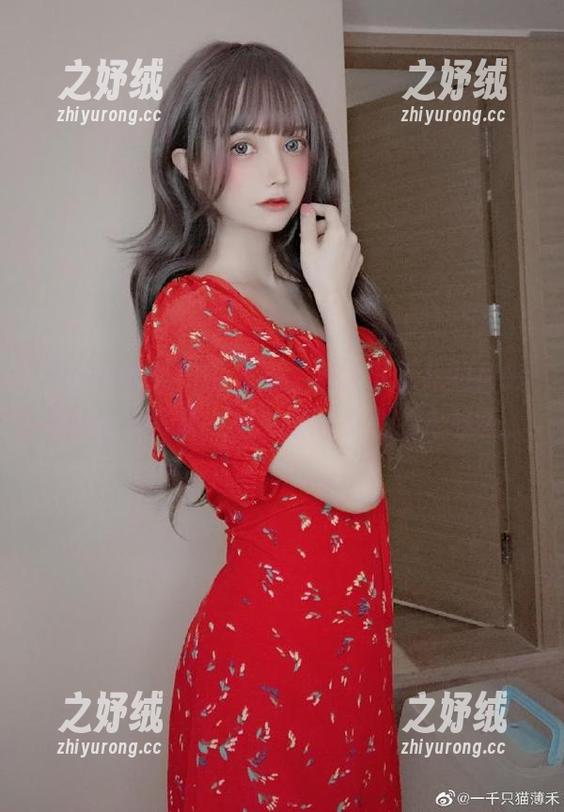 罗恩苍翠的私拍套图,超级小禾儿的身影总是让人眼前一亮,废话少说,走心啊。 罗恩苍翠的私拍套图,超级小禾儿的身影总是让人眼前一亮,废话少说,走心啊。