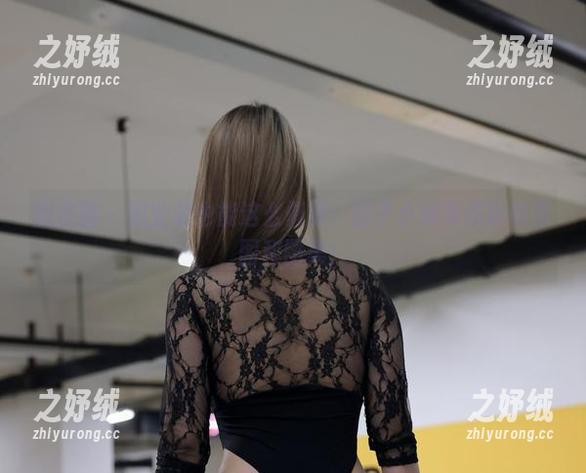 微密圈 - 职业装也能这么俏皮：醇子小姨带你玩转原图和图集！