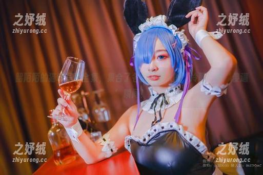 韶陌陌的猫咪写真全集，集合了各类喵星人的‘冷酷’与‘傻逼’瞬间！