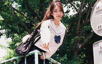 黑川的空间里，死库水写真集竟让我想到了夏天的临近？